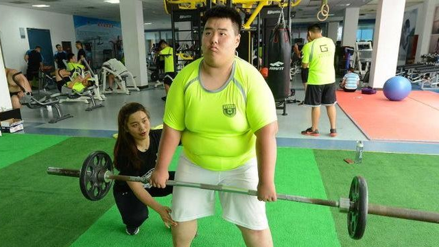 chinese-university-requires-students-to-lose-weight-as-part-of-course-marks-world-of-buzz-4_2.jpg