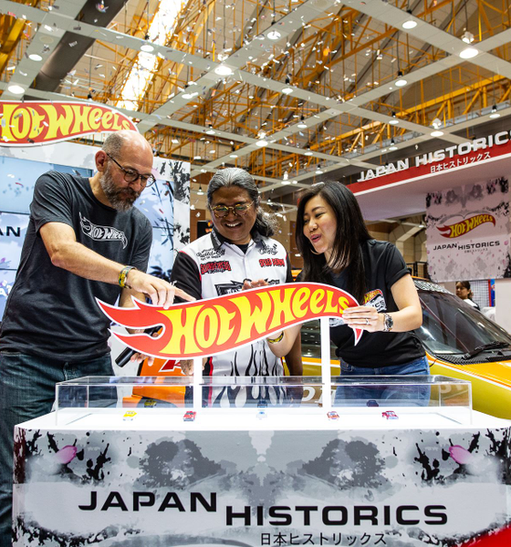 steve-vandervate-global-hot-wheels-lead-designer-premium-and-collector-segments-with-asep-and-chris-chan-head-of-marketing-mattel-southeast-asia.jpg