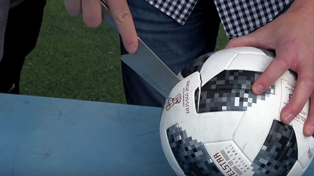 Potong Bola Rasmi Piala Dunia, Lihat Ada Apa Dalam Bola Ini? | Gegar