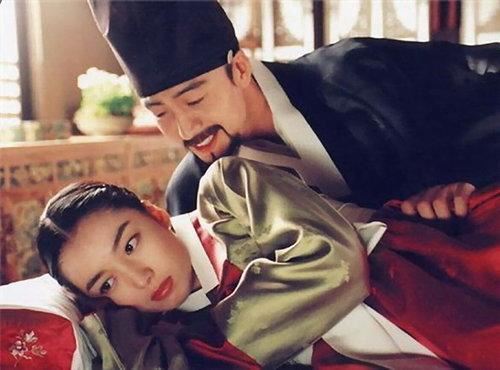 韩国oppa脱了！为你盘点9位男神演的「18禁电影」，大家看得脸红耳热！