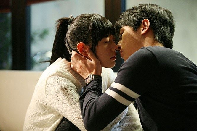 韩国oppa脱了！为你盘点9位男神演的「18禁电影」，大家看得脸红耳热！