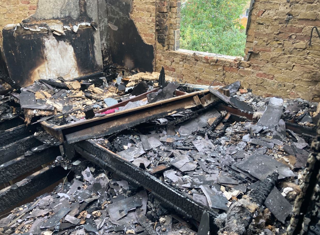 man loses house to fire after leaving battery to charge overnight 