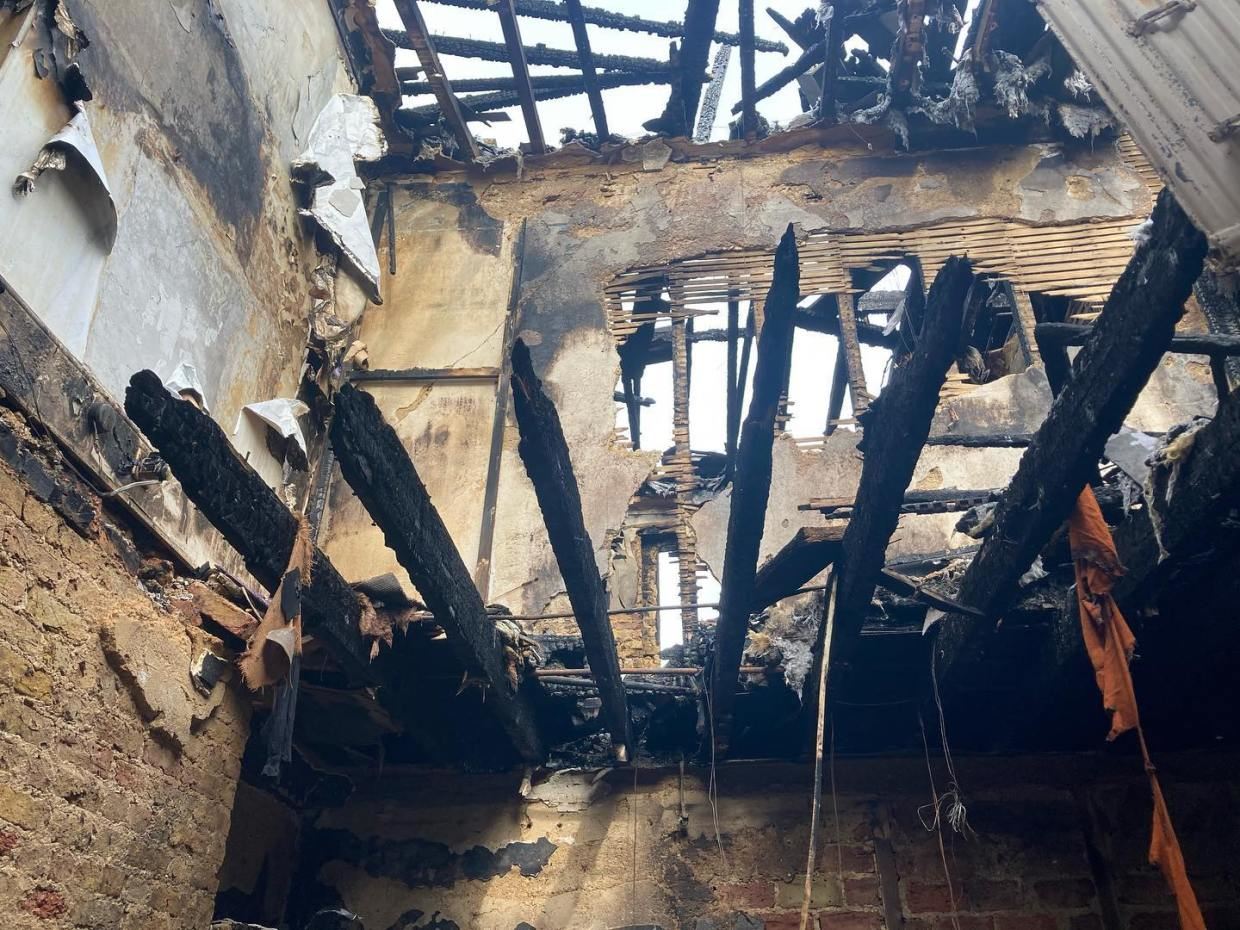 man loses house to fire after leaving battery to charge overnight 