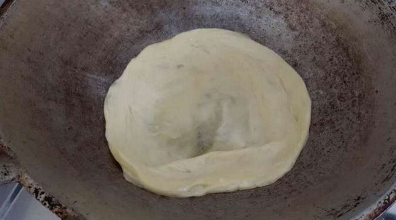 超香脆！在家也能自己动手做roti canai！【附教学】