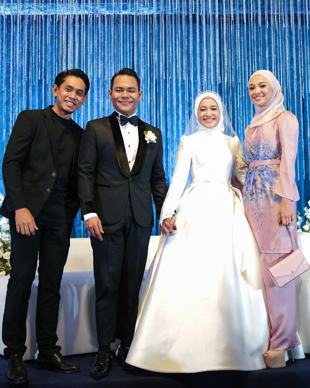 gara-gara komen emoji ‘love’, ramai peminat mula doakan jodoh khai bahar dan nabila razali