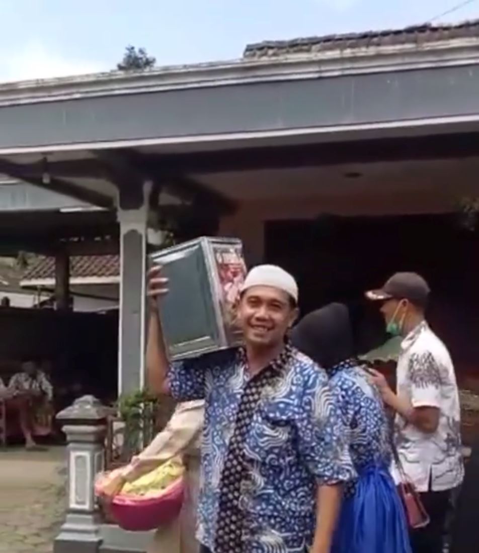 indonesian man almost marries wrong woman after following app’s incorrect directions