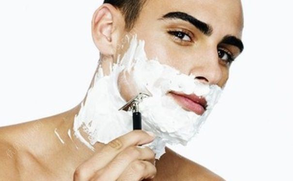 教你4招如何修复男性五官，跟着做变更帅更精致！