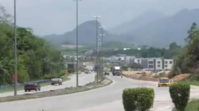 laluan trafik memasuki sempadan kelantan terkawal