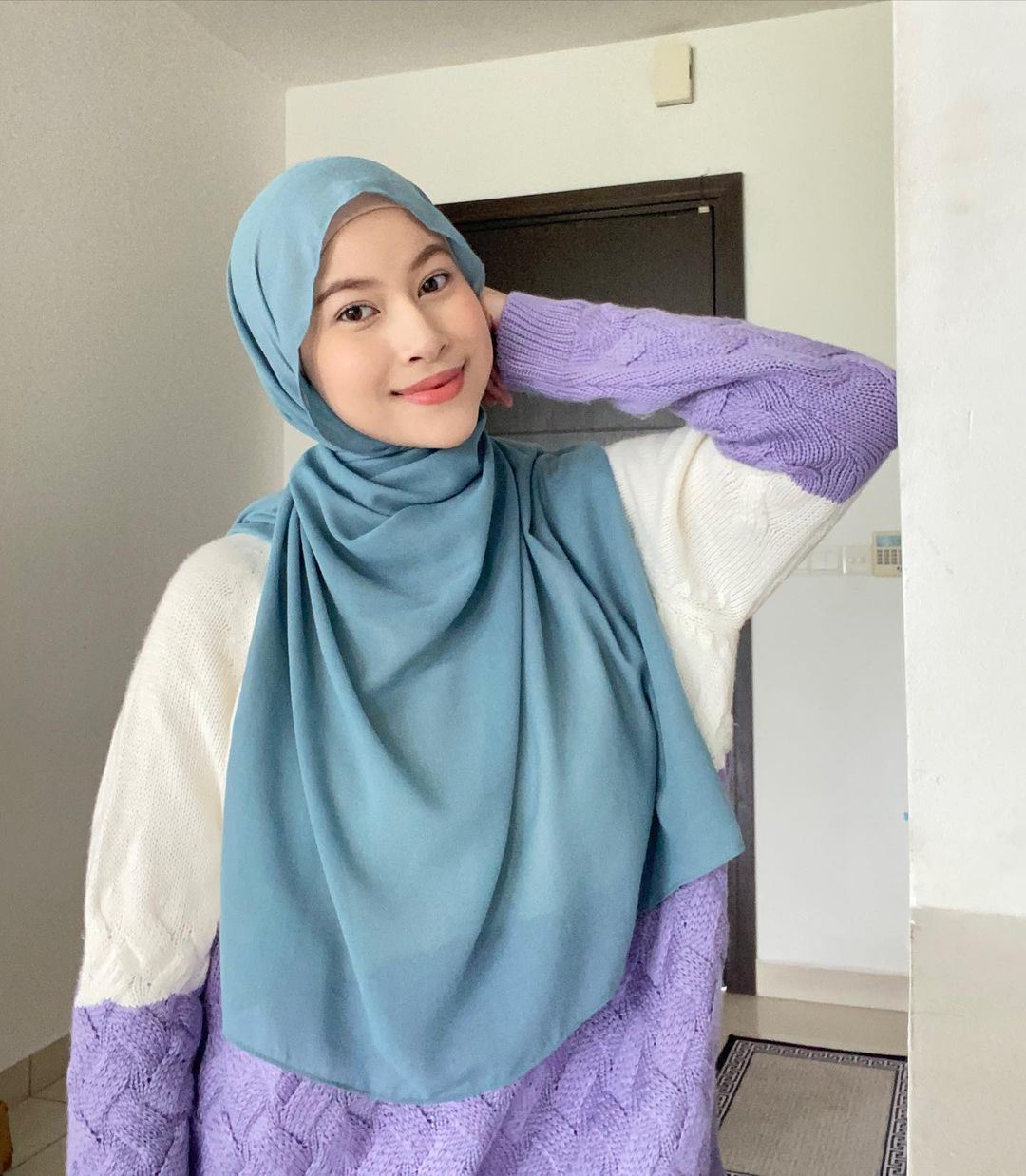 “hadiah ini tak sebesar jasa mummy & ayah”, eyra hazali hadiahkan kereta buat ibu bapa