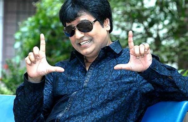 comedian vivek passed away.