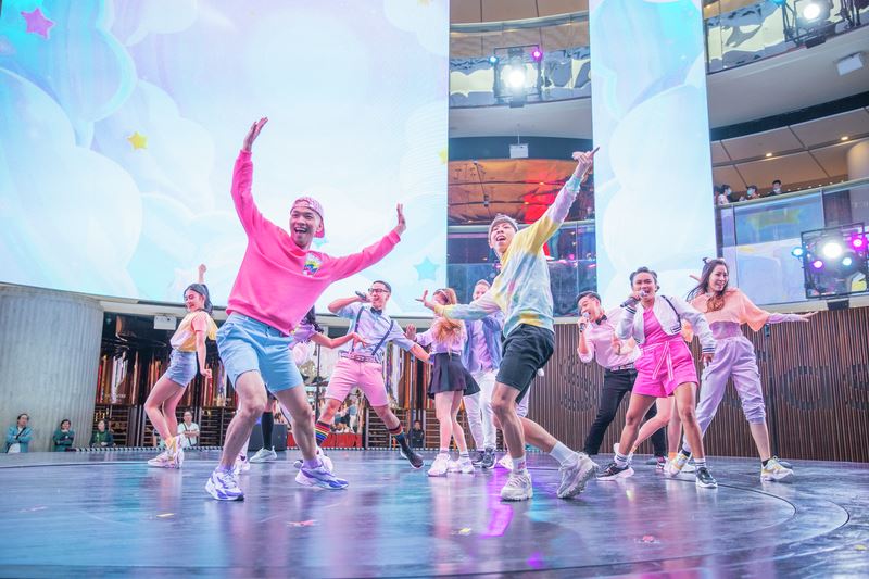 looking for a job? be part of the sky team members at genting skyworlds theme park!