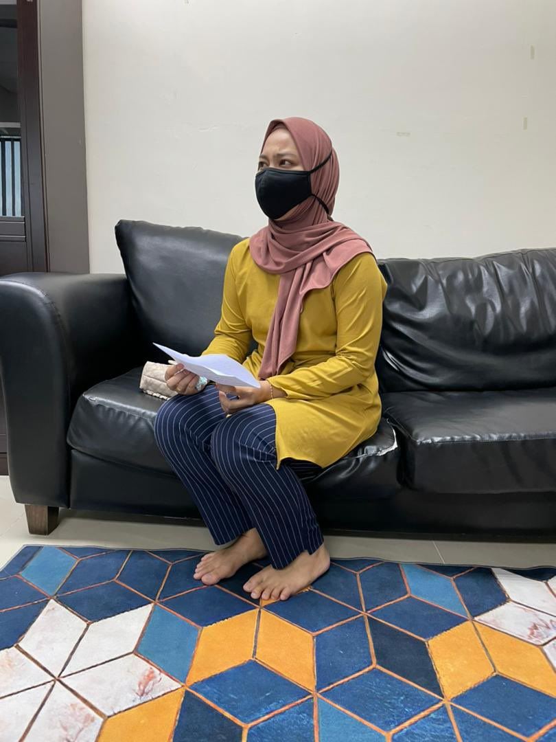 kantoi ciplak sambal nyet khairul aming, wanita mohon maaf