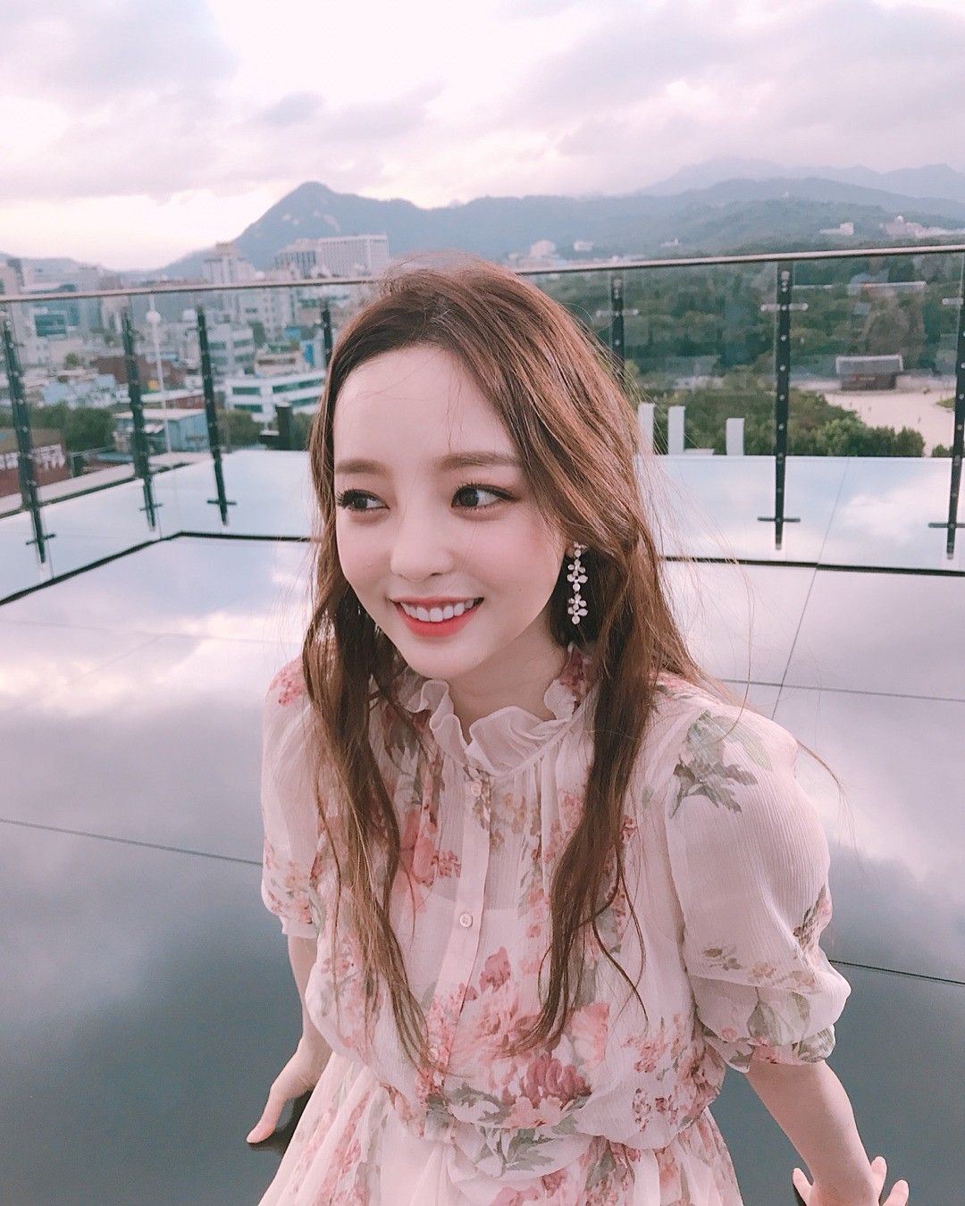 南韩国会已经通过「具荷拉法」❗️弃养孩子的父母不能继承子女财产⚡️