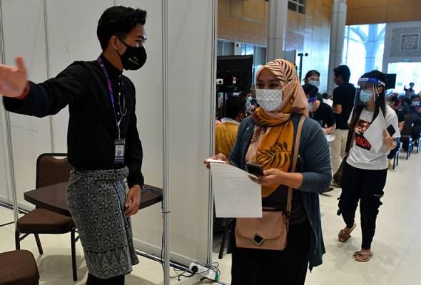 mulai hari ini, penduduk tetap lembah klang boleh ‘walk-in’ di ppv terpilih untuk terima vaksin covid-19