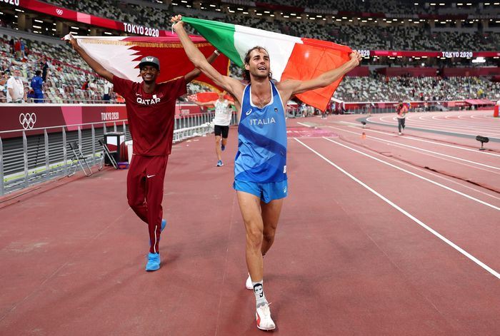 tokyo 2020: wholesome moment two olympians decide to share a gold medal