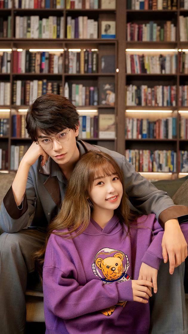 男生会介意女生身边有别的异性？是因为「占有欲」太强