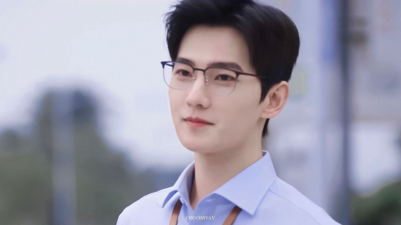 【多图】杨洋「于途」眼镜look帅爆镜❗️送你8张帅图做桌布❤️