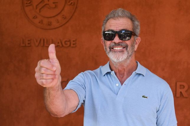 mahu bergambar, bersalam dengan mel gibson? peminat kena bayar rm5,857 untuk seorang