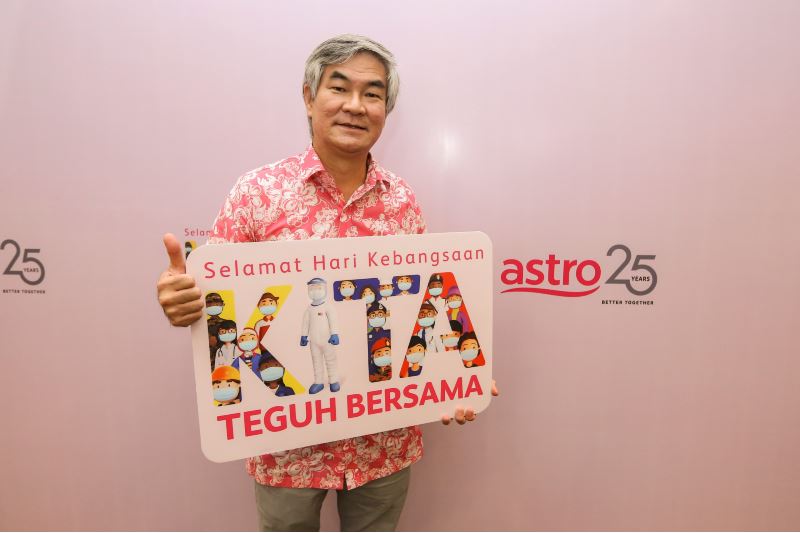 astro celebrates this national day with #kitateguhbersama, it's 25th year of serving malaysians! 