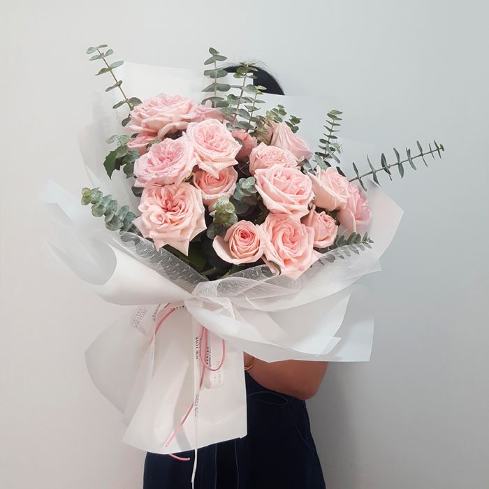 教你两招如何高情商的拒绝追求者