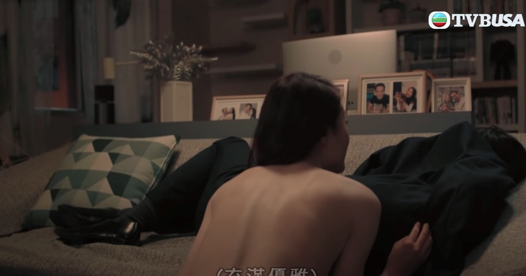 【影片】《七公主》林夏薇全裸演出❗️大秀美背和香肩超敬业🔥