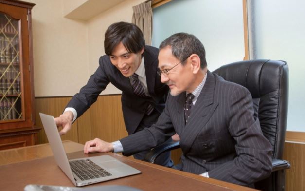 教你如何结识更高圈层的人，送礼太庸俗且无效！