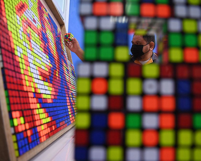individu serlahkan kreativiti, hasilkan potret daripada kiub rubik “ini memang minat saya sejak kecil lagi”