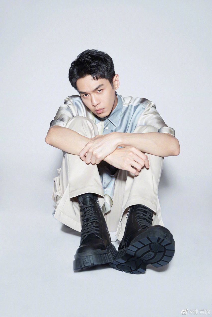 盘点11位在8月24日生日的明星艺人