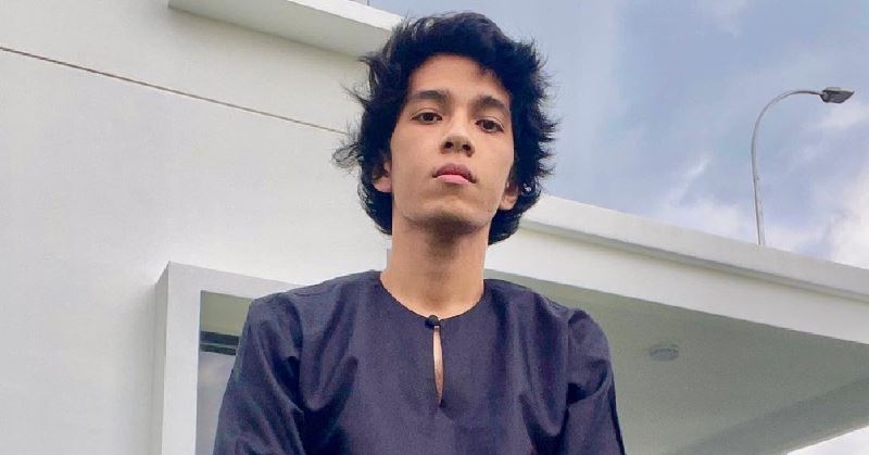 malaysian singer, naim daniel calls out “anti vaxxers” for wanting double-dose privileges