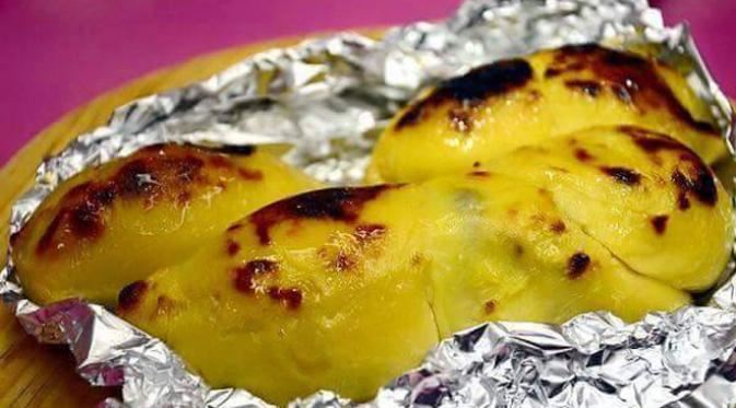 durian bakar jadi rebutan masyarakat medan, kaedah pelik untuk nikmati raja buah