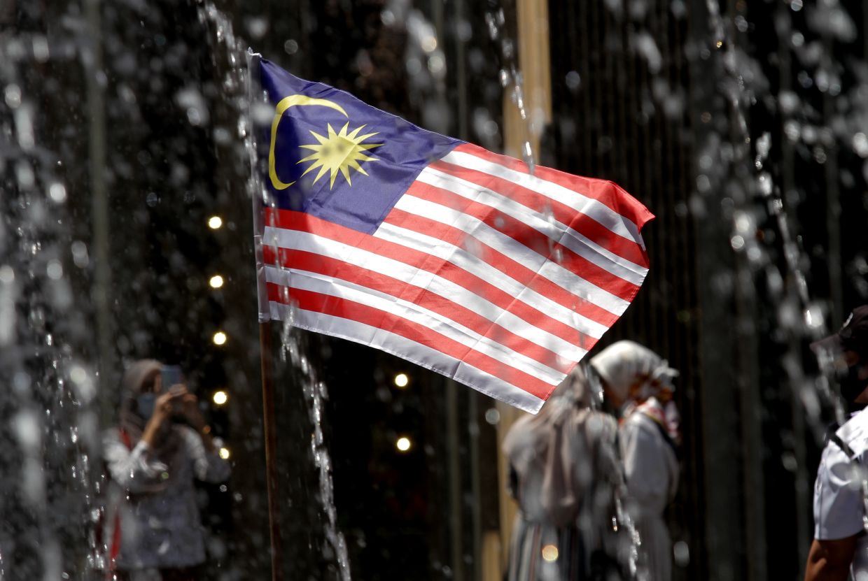 bahasa melayu is ranked the 10th most popular language in the world!