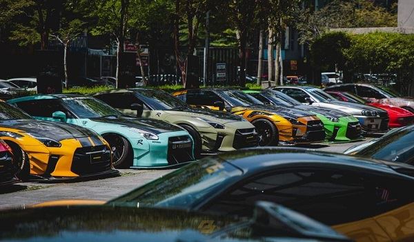 Carlist.my展示跑车