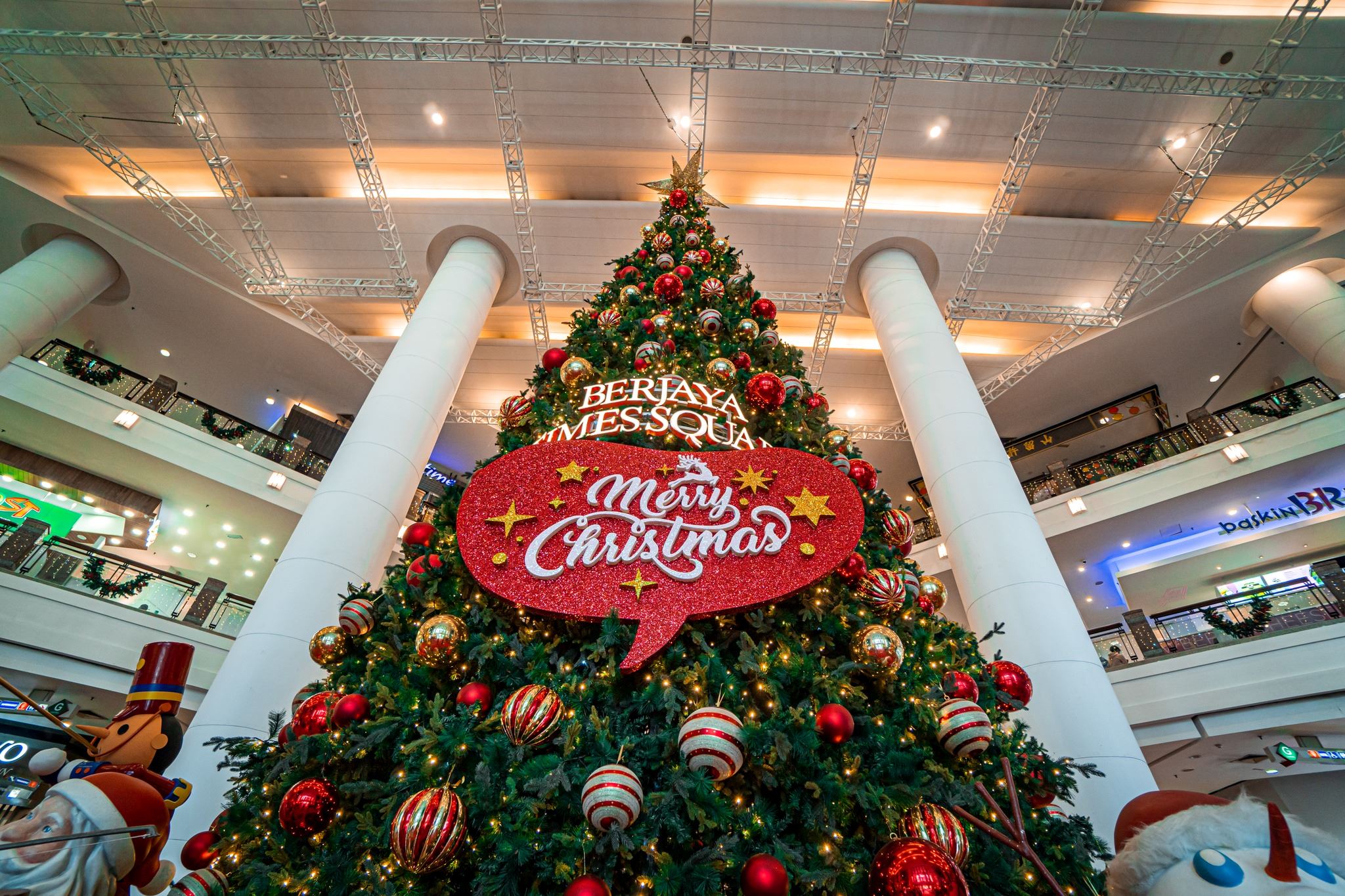 圣诞必打卡❗️盘点吉隆坡五大购物中心的圣诞装饰🎄