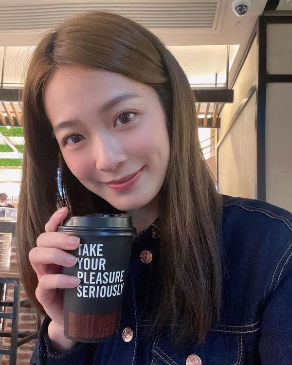 《拳王》蔡洁辫子look被指撞样李佳芯❗️网友：连声线也像