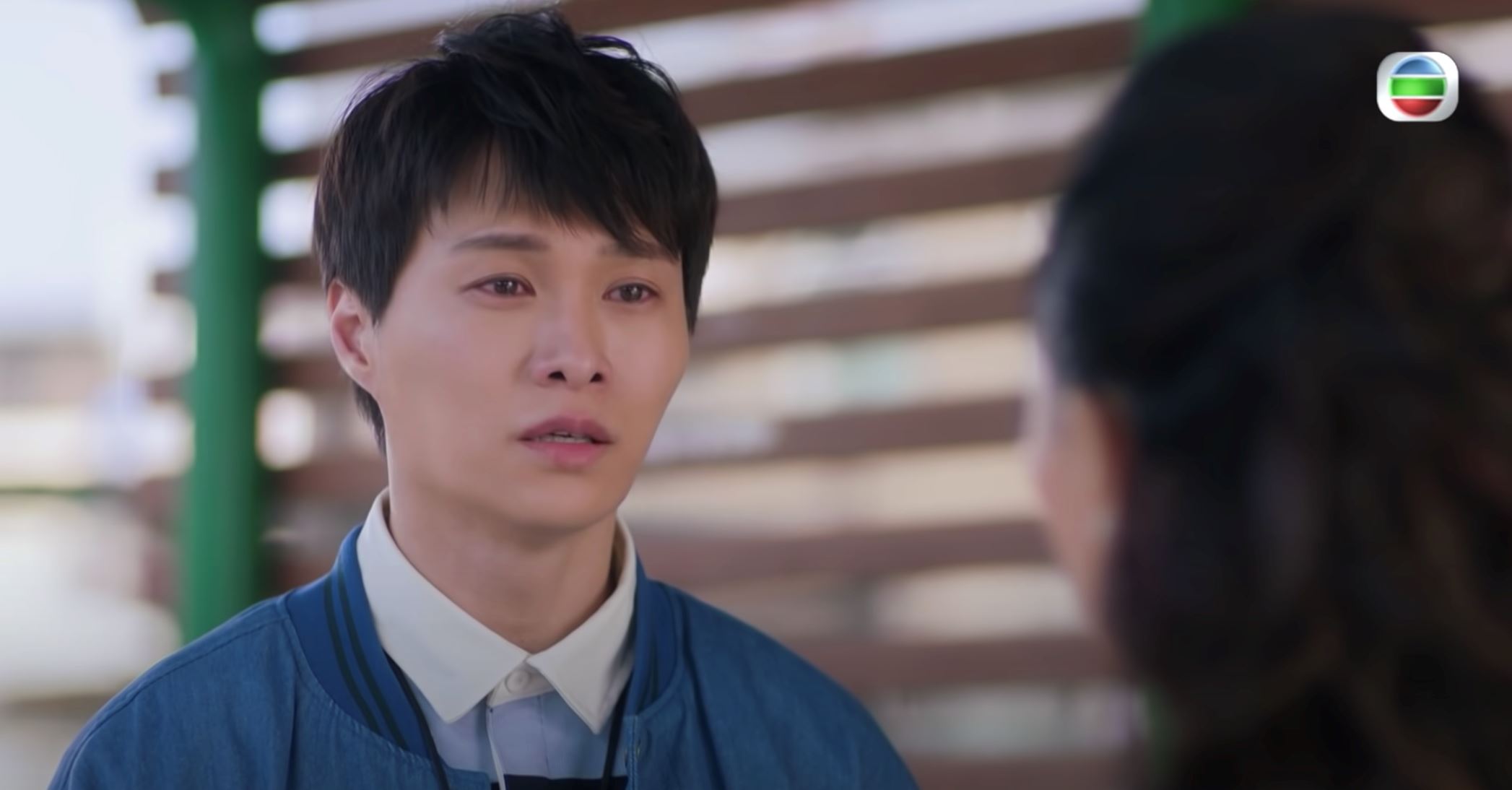 【影片】《十月初五的月光》胡鸿钧和妈妈相认❗️网友赞：没想到胡鸿钧哭戏那么好❤️