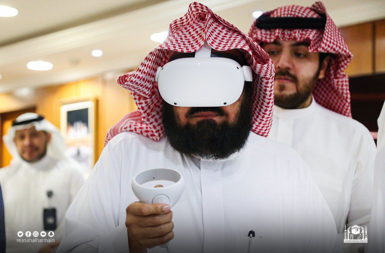 arab saudi lancar kemudahan sentuh hajar aswad secara maya