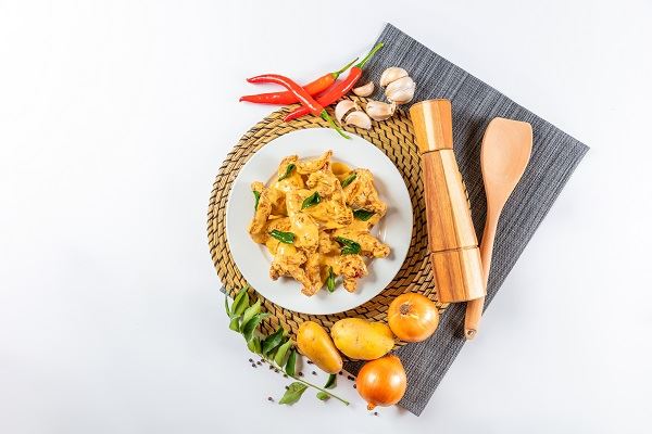 IKEA鸡翅配酪乳酱