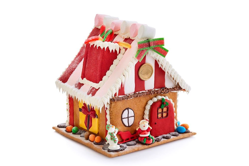 Mandarin Oriental Christmas Gingerbread House dessert