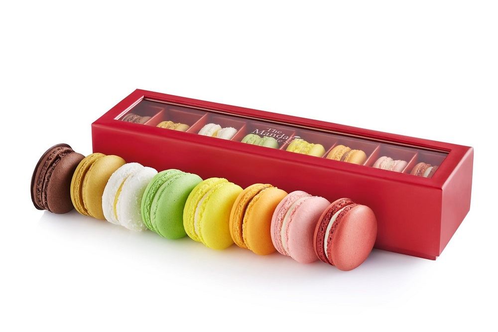 Mandarin Oriental Christmas Macarons dessert