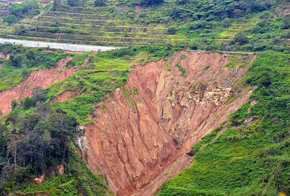 awas, 220 cerun seluruh negara dikenalpasti boleh berlaku runtuhan