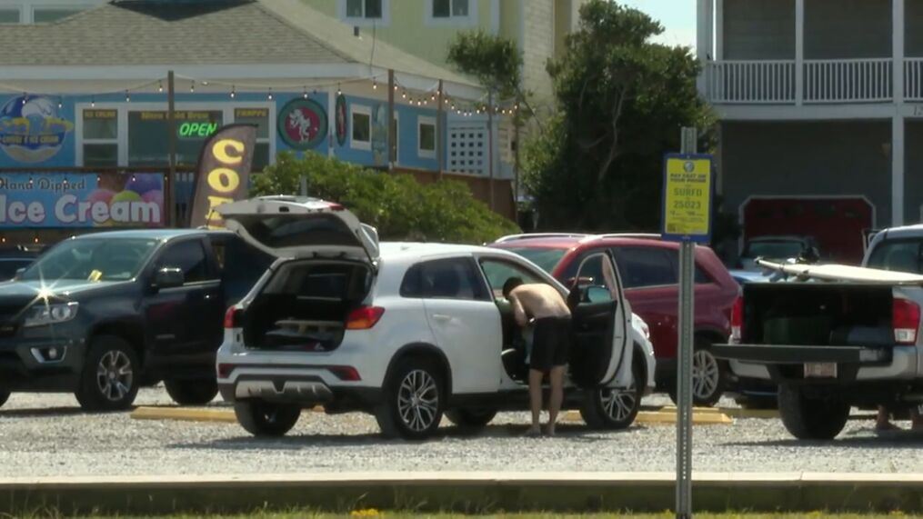 aneh, kini jadi trend buka but kereta untuk elak kereta dicuri