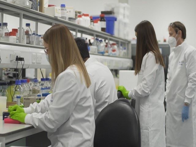 saintis hantar sel otot manusia terbang ke angkasa lepas