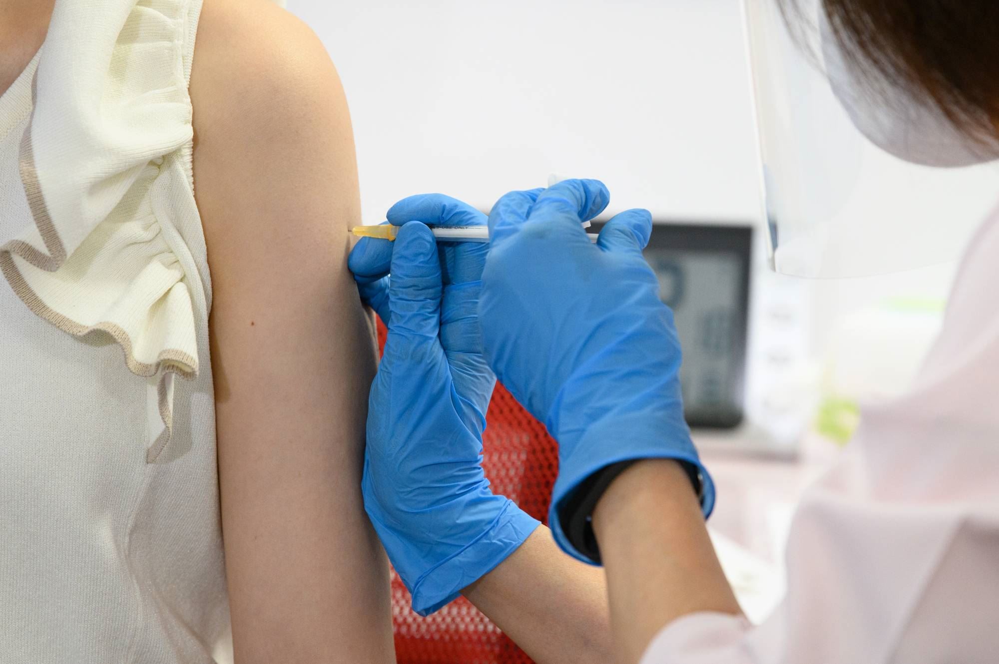 covid-19: antibodi meningkat 2,000 peratus lepas vaksin penuh – kajian