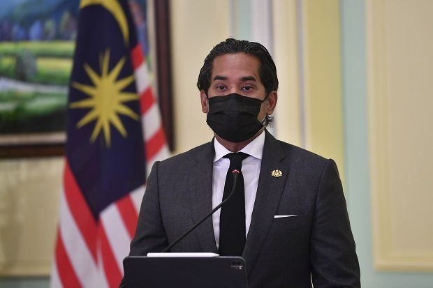 covid-19: two-dose policy to be carried out in malaysia