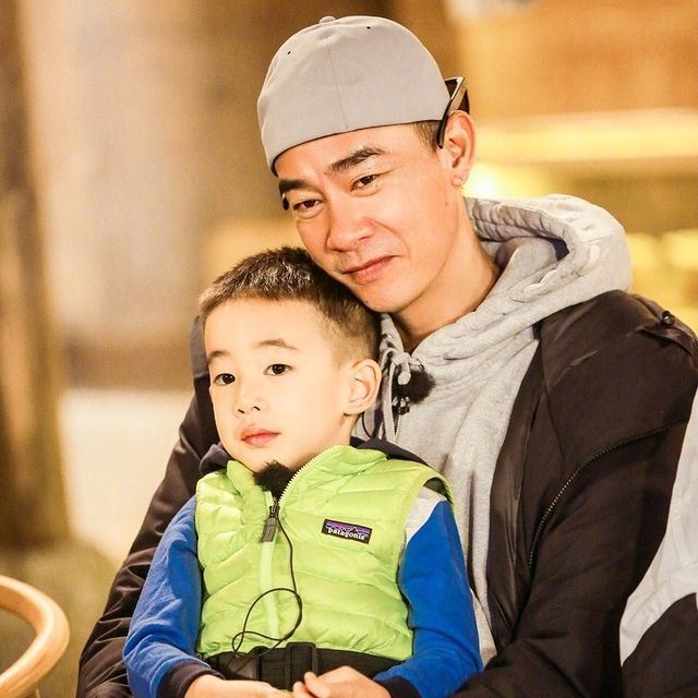 👶盘点圈中十大餅印星二代！完美复制爸爸妈妈