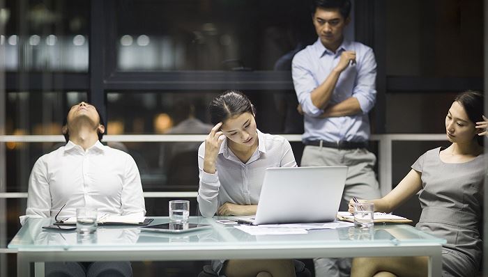 职场上和上司老板沟通，这4句话千万不能说！