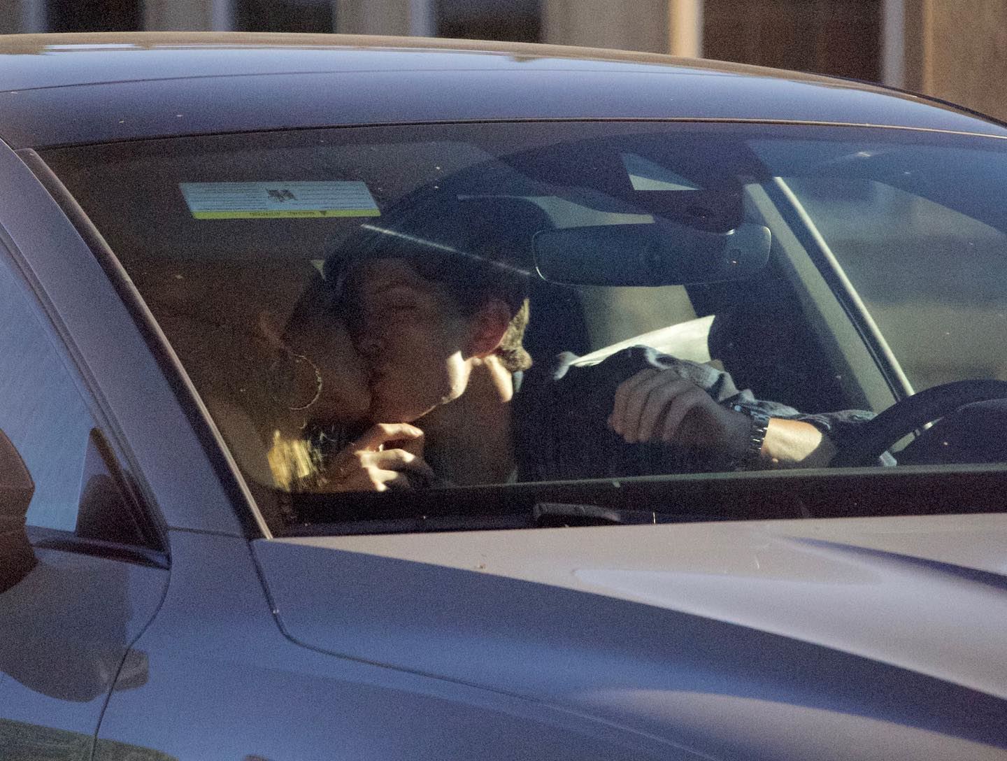 蜘蛛侠cp是真的呀❗️tom holland和zendaya车内热吻❤️