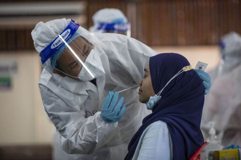 insufficient hospital beds, number of covid-19 patients still high, says dg hisham