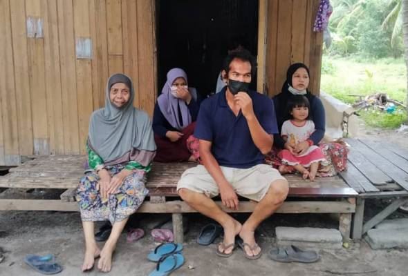 kisah keluarga susah tinggal di teratak buluh dapat perhatian maik, rumah agihan zakat bakal dibina