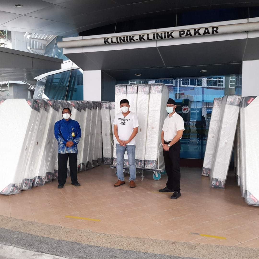 uncle kentang peka situasi semasa, sumbang tilam untuk kegunaan hospital serdang